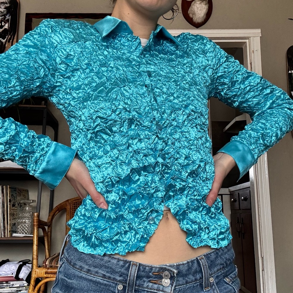 Y2K Turquoise Crinkle Blouse